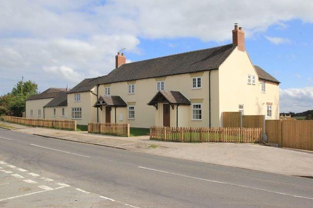  Image of 4 Bedroom Houses for sale at Sandon Bank, Stafford