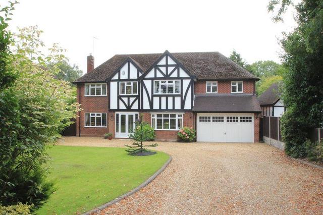  Image of 5 Bedroom Detached for sale at Newport Road, Stafford, Staffordshire