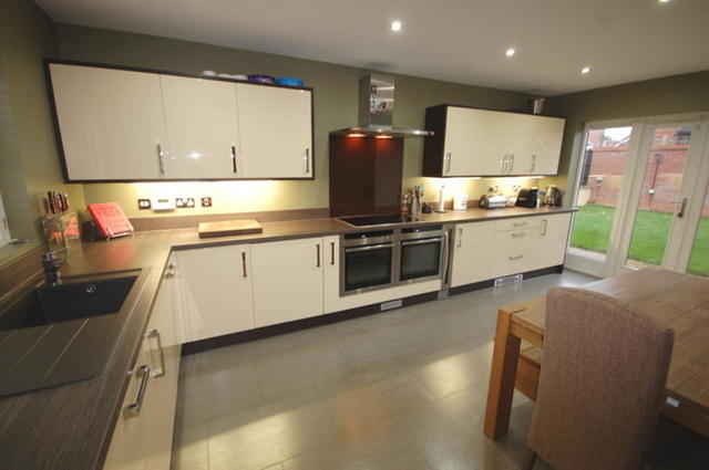  Image of 4 Bedroom Detached for sale at Brook End Road South, Chancellor Park, Chelmsford, CM2