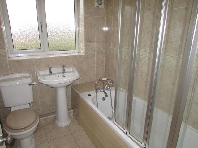  Image of 2 Bedroom Town House to rent at Priory Mews, Stanley, Wakefield, WF3 4HD