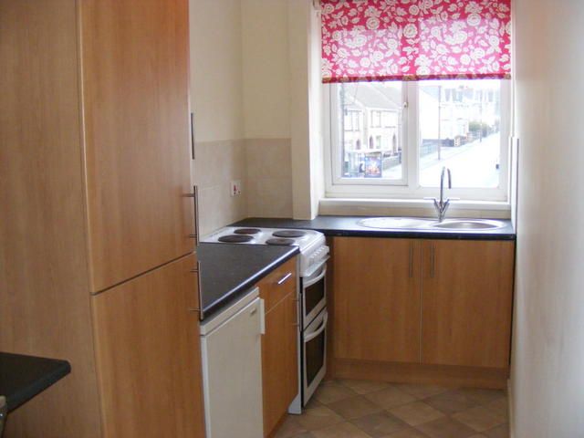  Image of 1 Bedroom Flat to rent at INC. UTILITY BILLS Bryn Road,Gorseinon,SA4