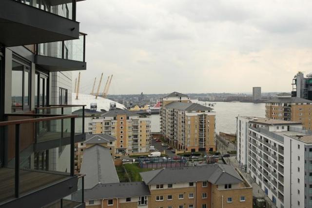  Image of 1 Bedroom Flat to rent at Panoramic Tower, Canary Wharf, E14