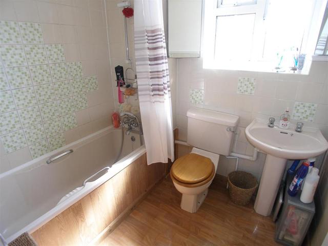  Image of 3 Bedroom Detached for sale at Thorley Park, Bishop