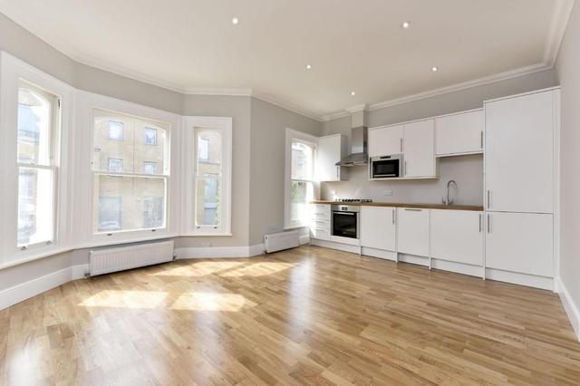  Image of 2 Bedroom Flat to rent at Holland Road, Notting Hill, W14