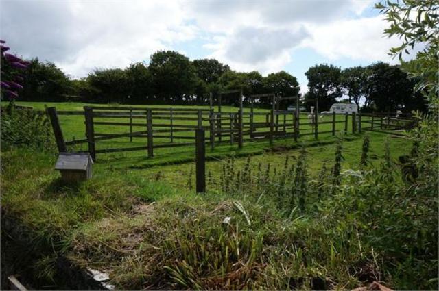  Image of 2 Bedroom Cottage for sale at Chapel Row, Tremar Coombe, Liskeard, Cornwall