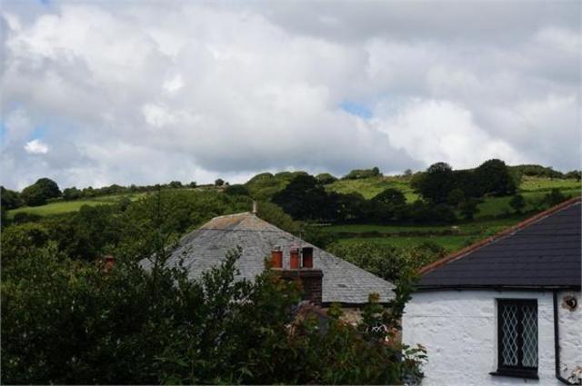  Image of 2 Bedroom Cottage for sale at Chapel Row, Tremar Coombe, Liskeard, Cornwall
