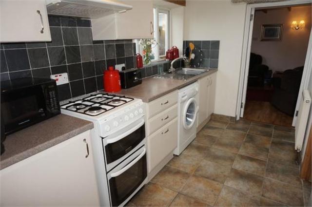  Image of 2 Bedroom Cottage for sale at Chapel Row, Tremar Coombe, Liskeard, Cornwall