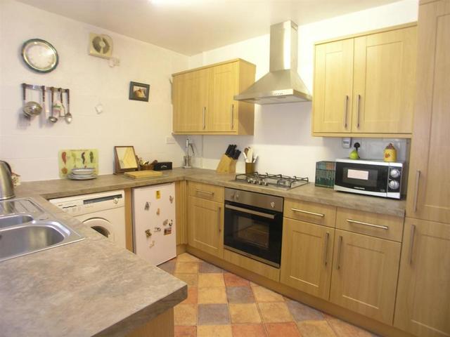  Image of 3 Bedroom Semi-Detached for sale at Sawbridgeworth