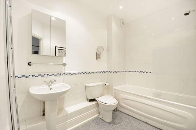  Image of 1 Bedroom Flat to rent at Holland Park Avenue, Holland Park, W14