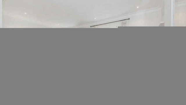  Image of 1 Bedroom Flat to rent at Evelyn Gardens, Chelsea, SW7