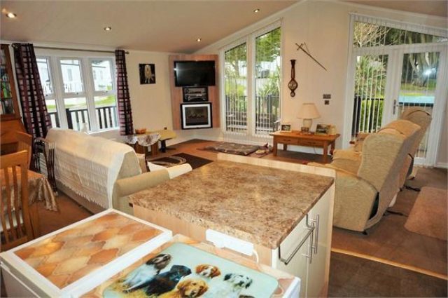  Image of 2 Bedroom Park Home for sale at Killigarth Manor, Killigarth, Polperro, Cornwall