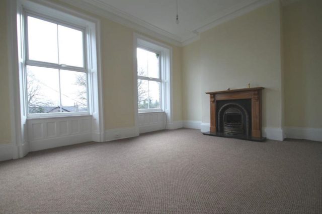  Image of 6 Bedroom Property to rent at 6 Bed house, Fulwood Rd, S10