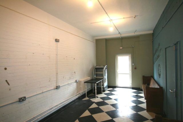  Image of Commercial Property to rent at Gipsy Lane, Willenhall