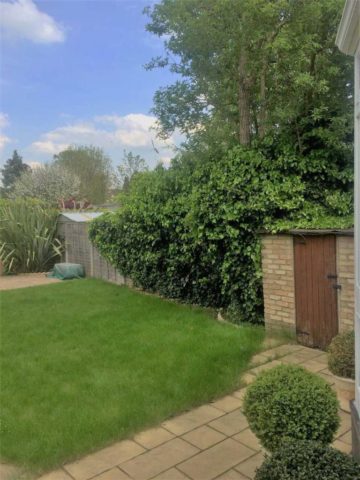  Image of Flat to rent at Creffield Road, London