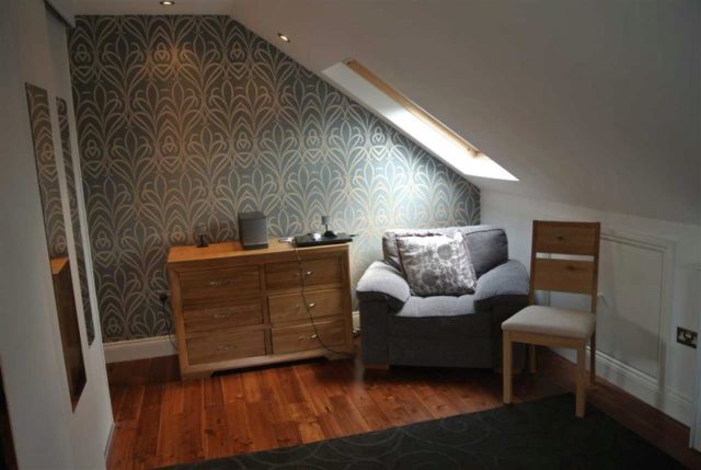  Image of Studio to rent at Creffield Road, Ealing, London