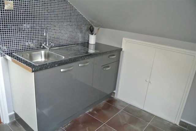  Image of Studio to rent at Creffield Road, Ealing, London