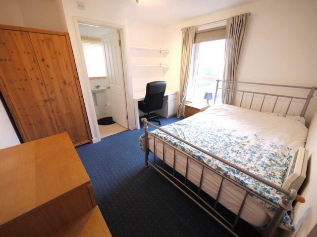  Image of 1 Bedroom Houses to rent at Windmill House, Westferry Road, Limehouse, E14