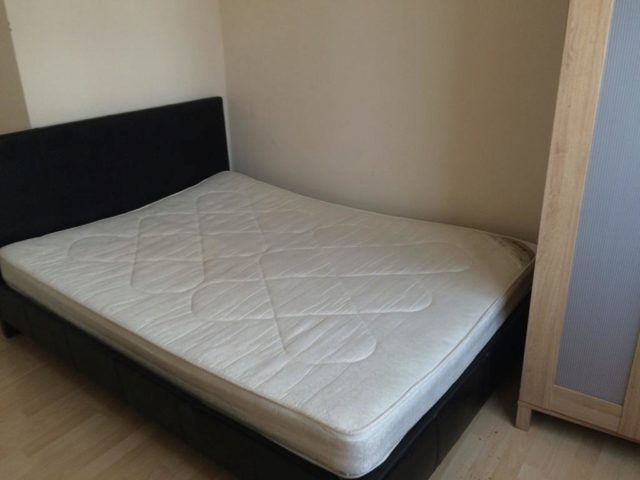  Image of 2 Bedroom Semi-Detached Bungalow to rent at Two Double Bedroom Bungalow Wembley