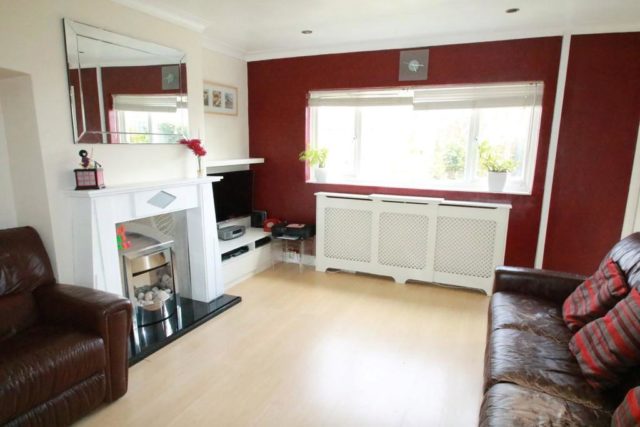  Image of 3 Bedroom End of Terrace for sale at Waddon, Croydon
