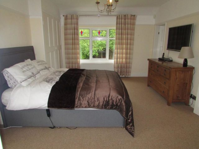  Image of 4 Bedroom Detached to rent at Seckar Lane, Woolley, Wakefield