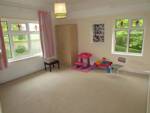  Image of 4 Bedroom Detached to rent at Seckar Lane, Woolley, Wakefield