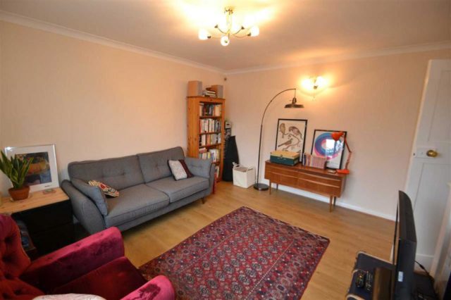  Image of 2 Bedroom Maisonette for sale at Gaysham Avenue, Ilford