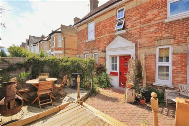  Image of 2 Bedroom Flat for sale at Parkwood Road, Bournemouth