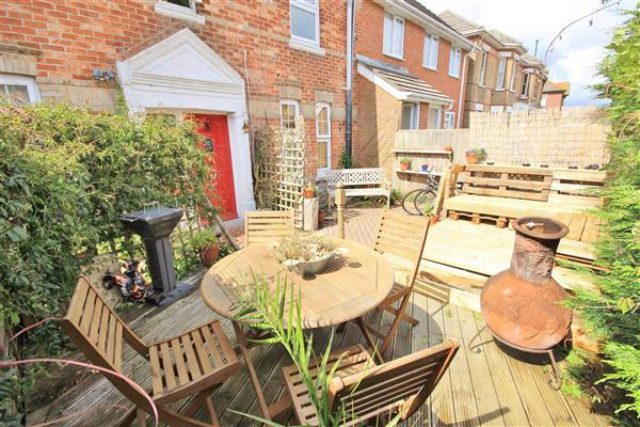  Image of 2 Bedroom Flat for sale at Parkwood Road, Bournemouth