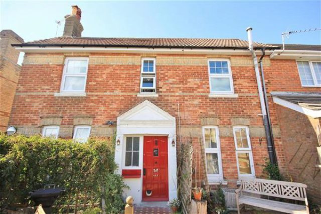  Image of 2 Bedroom Flat for sale at Parkwood Road, Bournemouth