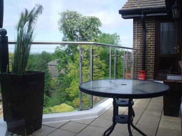  Image of 4 Bedroom Houses for sale at Blyth Road, Bromley