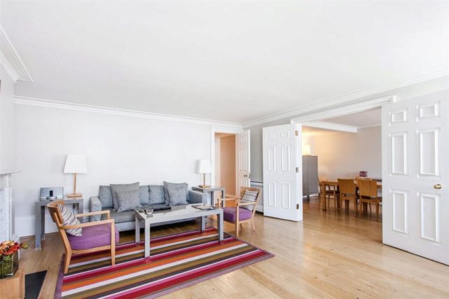  Image of 2 Bedroom Flat to rent at Hertford Street, Mayfair, W1J