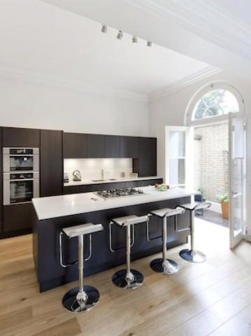  Image of 2 Bedroom Flat to rent at Hertford Street, Mayfair, W1J