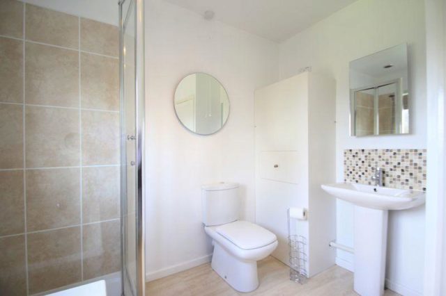  Image of 3 Bedroom Semi-Detached to rent at York Road, Stafford ST17