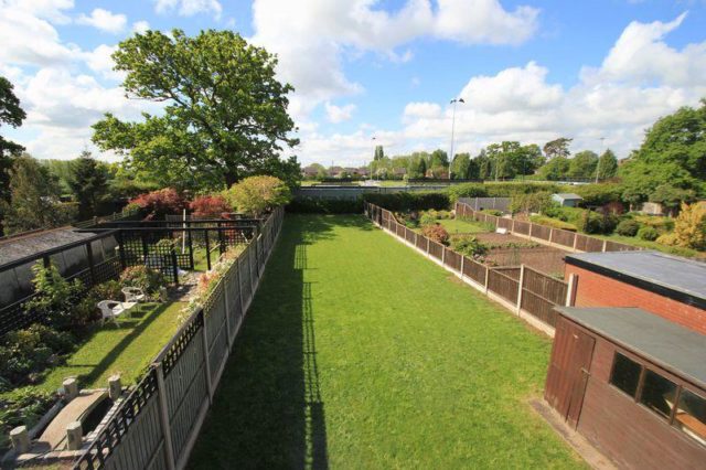  Image of 3 Bedroom Semi-Detached to rent at York Road, Stafford ST17