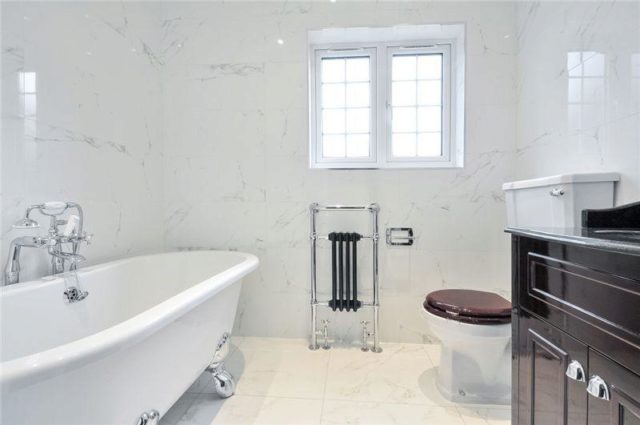  Image of 4 Bedroom Houses to rent at Launceston Place, Kensington, W8