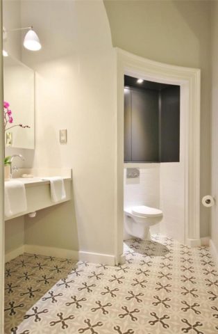  Image of 1 Bedroom Flat to rent at Hertford Street, Mayfair, W1J