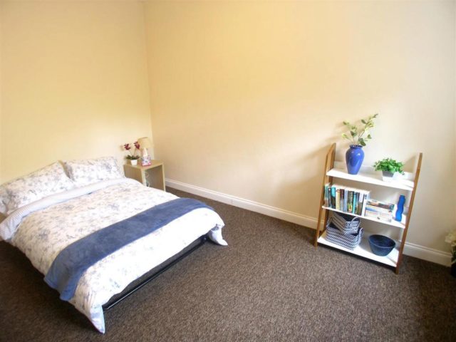  Image of 2 Bedroom End of Terrace for sale at Albury