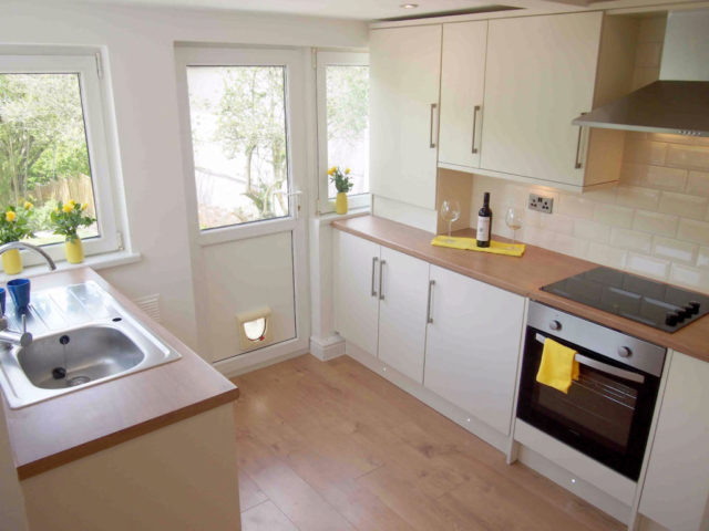  Image of 3 Bedroom Bungalow for sale at Lletty Dafydd, Clyne, Neath, Castell-nedd Port Talbot, SA11