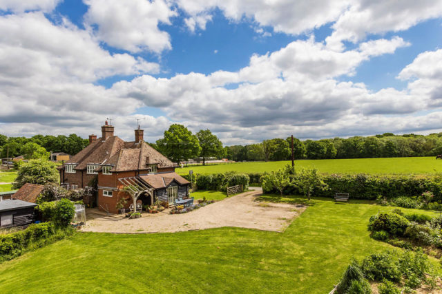  Image of 4 Bedroom Semi-Detached for sale at Pigdown Lane, Hever, TN8