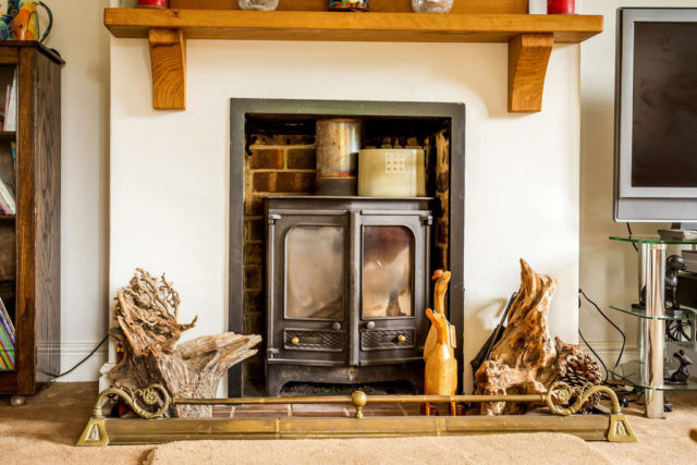  Image of 4 Bedroom Semi-Detached for sale at Pigdown Lane, Hever, TN8