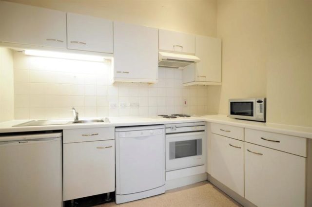  Image of 2 Bedroom Flat to rent at Nottingham Place, Marylebone, W1U