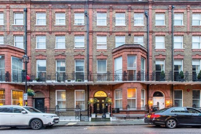  Image of 2 Bedroom Flat to rent at Nottingham Place, Marylebone, W1U