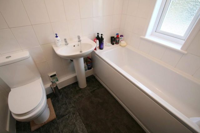  Image of 3 Bedroom Semi-Detached to rent at Marchant Road, Compton, Wolverhampton