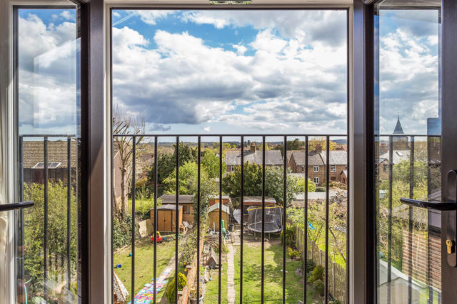  Image of 4 Bedroom Semi-Detached for sale at Frant Field, Edenbridge, TN8