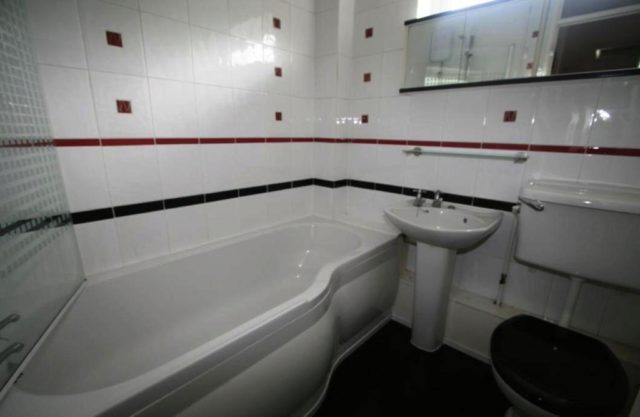  Image of 3 Bedroom Terraced to rent at Bridgwater Close, Walsall Wood, Walsall