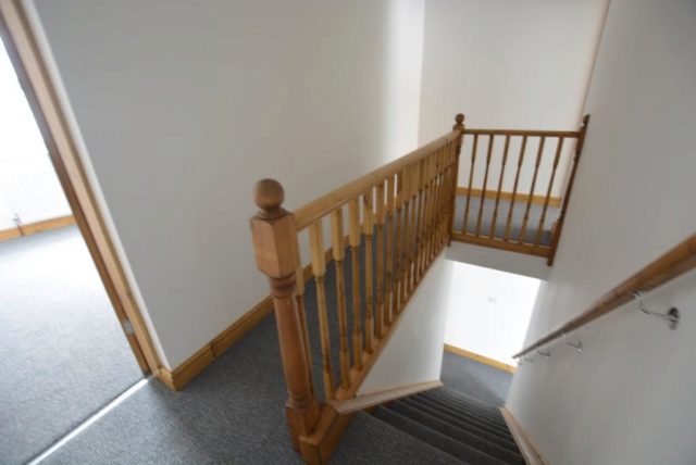  Image of 2 Bedroom Cottage for sale at Burlington Crescent, Goole