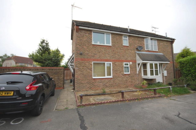  Image of 1 Bedroom End of Terrace for sale at Nash Drive, Broomfield, Chelmsford, CM1