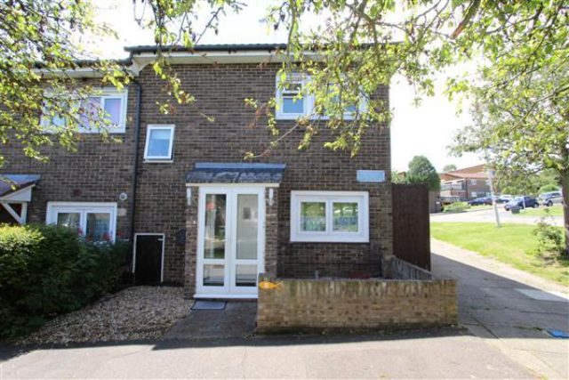  Image of 2 Bedroom Houses for sale at Polsteads, Basildon