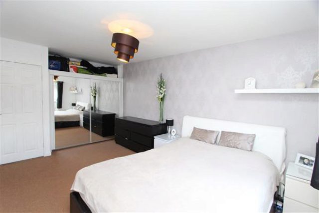  Image of 2 Bedroom Houses for sale at Polsteads, Basildon