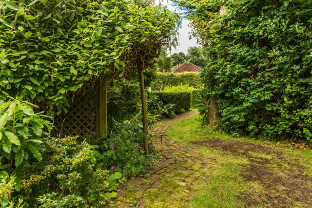  Image of 3 Bedroom Detached for sale at Stick Hill, Edenbridge, TN8